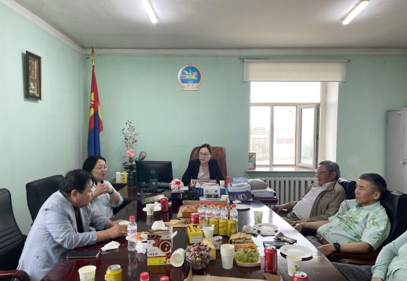 Захиргааны хэргийн дагнасан шүүх байгуулагдсаны 20 жилийн ойг тохиолдуулан Сүхбаатар аймаг дахь Захиргааны хэргийн анхан шатны шүүхэд ажиллаж байсан үе үеийн шүүгч, ажилчдыг хүлээн авч, хүндэтгэл үзүүллээ.